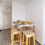 Beachfront Flat & Panoramic Sea View By Hostwise