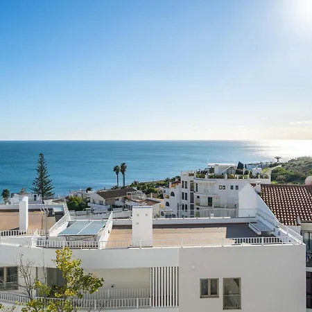 Beachfront Flat & Panoramic Sea View By Hostwise * Praia Da Luz