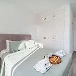 Lejlighed Beachfront Flat & Panoramic Sea View By Hostwise Luz