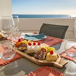 Lejlighed Beachfront Flat & Panoramic Sea View By Hostwise *